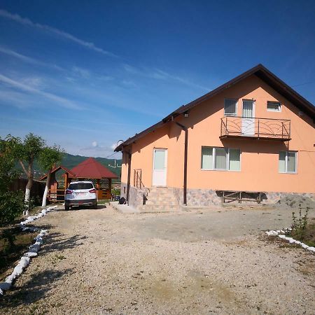Călimăneşti Casa De Vacanta Laurentiu מראה חיצוני תמונה