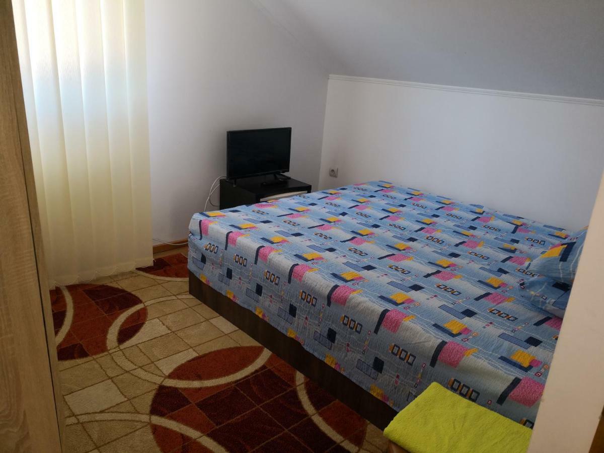 Călimăneşti Casa De Vacanta Laurentiu מראה חיצוני תמונה